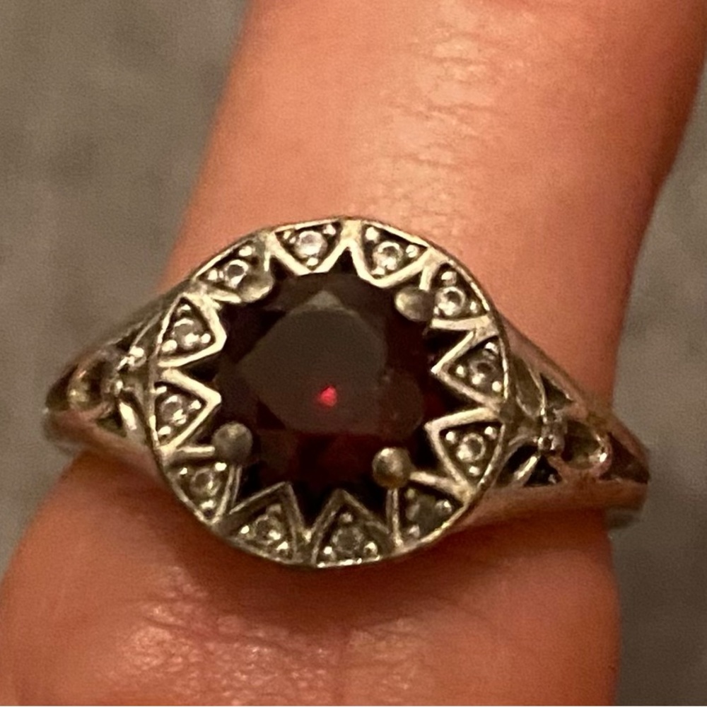 Sterling silver and garnet ring. Size 7